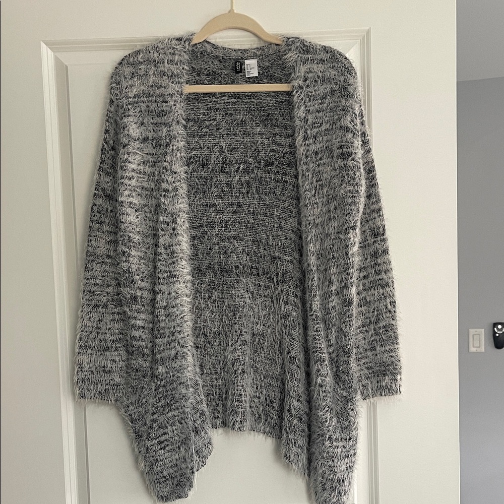 Divided Fuzzy Gray Open-Front Cardigan